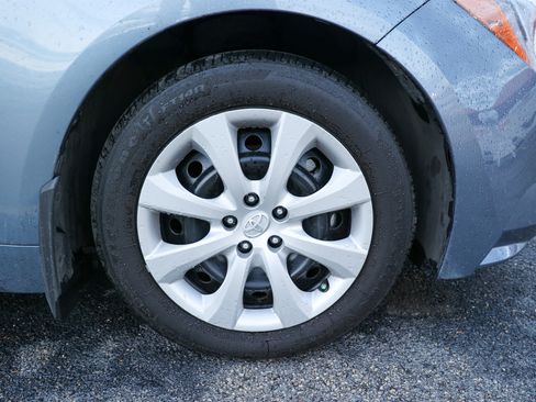 Used 2025 Toyota Corolla LE image 13