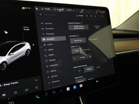 Used 2019 Tesla Model 3 Performance image 21