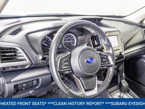 Used 2022 Subaru Forester Premium image 4