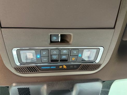 Used 2023 Ford F150 King Ranch w/ Equipment Group 601A High AWD/4WD image 40