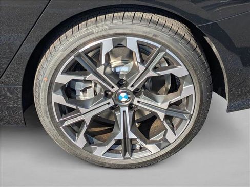 Used 2026 BMW 330i Sedan w/ Convenience Package image 10