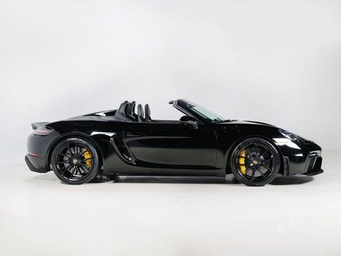 Certified 2021 Porsche 718 Boxster Spyder image 8
