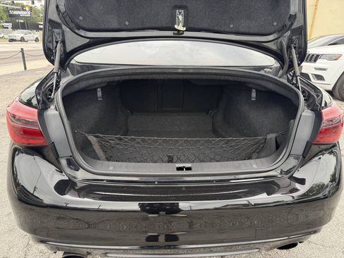 Used 2018 INFINITI Q50 Luxe w/ Essential Package (3.0T Luxe) RWD image 21