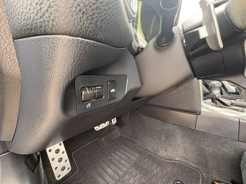Used 2018 Toyota 86 RWD image 18