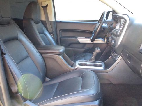 Used 2018 Chevrolet Colorado LT w/ Luxury Package, Chrome image 9