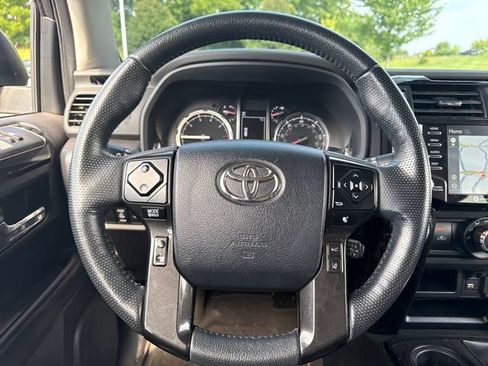 Used 2024 Toyota 4Runner TRD Off-Road Premium w/ Off Road Premium Plus Package AWD/4WD image 20