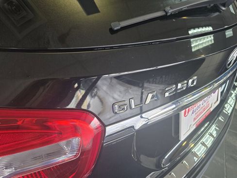 Used 2016 Mercedes-Benz GLA 250 image 28