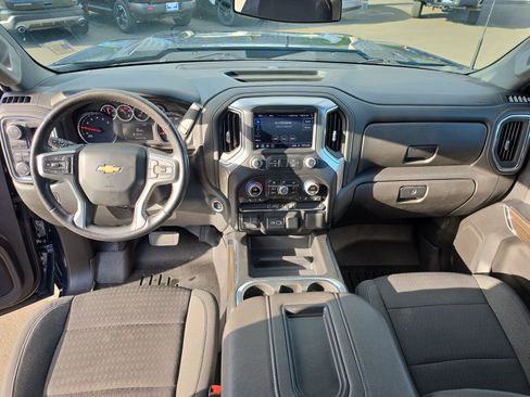 Used 2022 Chevrolet Silverado 2500 LT w/ Convenience Package AWD/4WD image 13