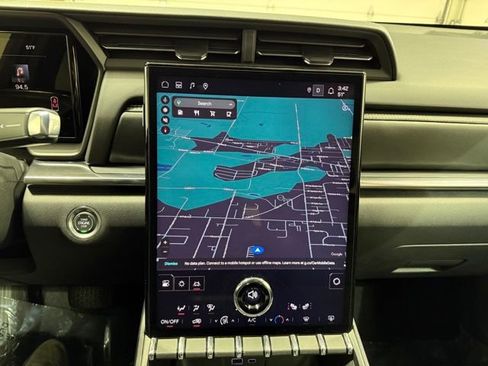 Certified 2025 GMC Terrain Elevation image 17