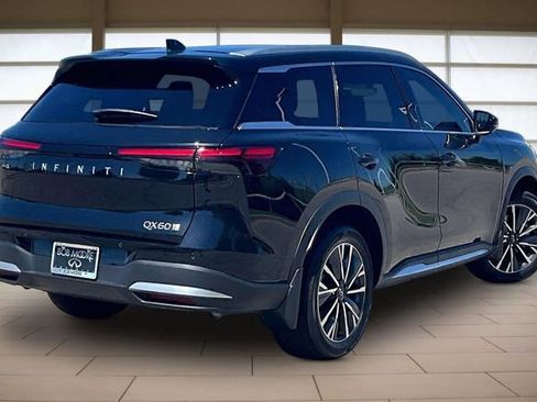 Certified 2026 INFINITI QX60 Luxe w/ Cargo Package AWD/4WD image 2