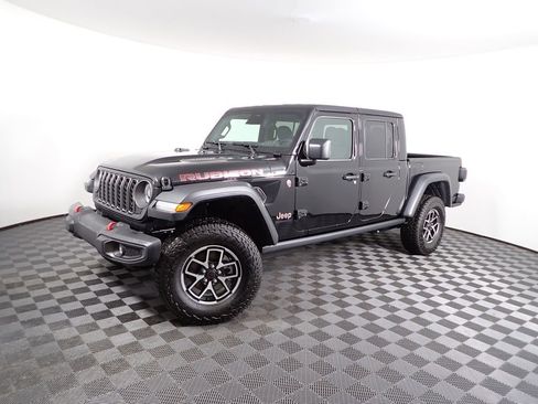 New 2026 Jeep Gladiator Rubicon w/ Steel Power Dome Hood Package AWD/4WD image 12
