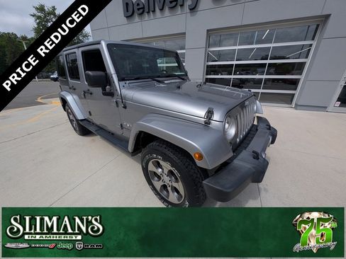 Used 2018 Jeep Wrangler Unlimited Sahara w/ Connectivity Group image 1