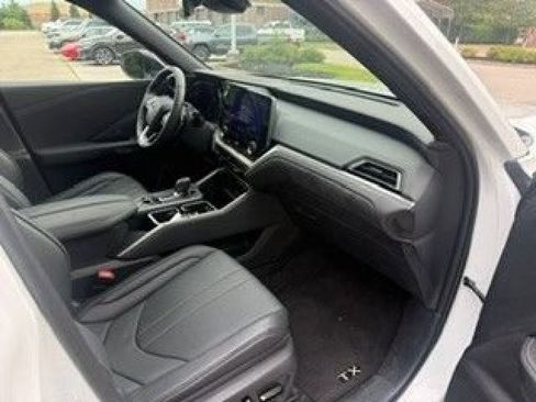 Used 2025 Lexus TX 350 AWD w/ Technology Package image 12