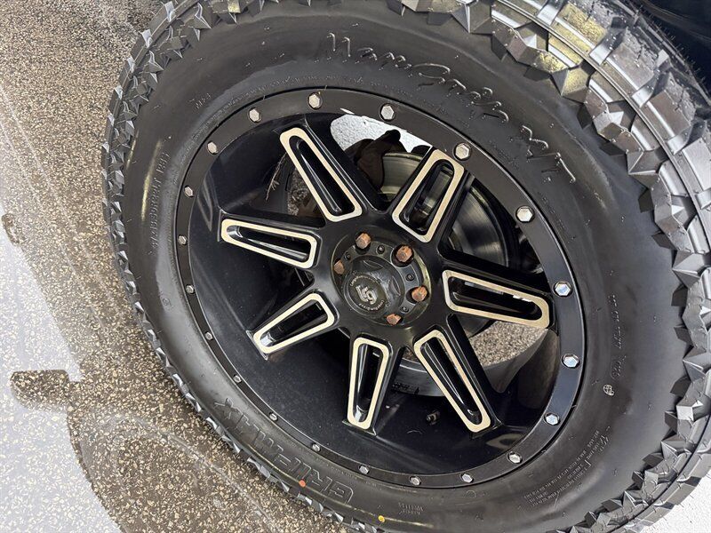 Used 2019 Ford F150 Raptor w/ Equipment Group 802A Luxury AWD/4WD image 10