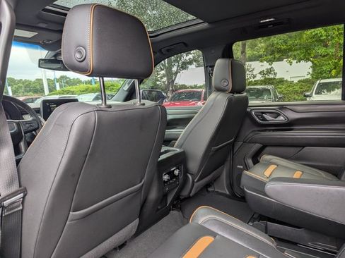 Used 2022 GMC Yukon XL AT4 AWD/4WD image 20