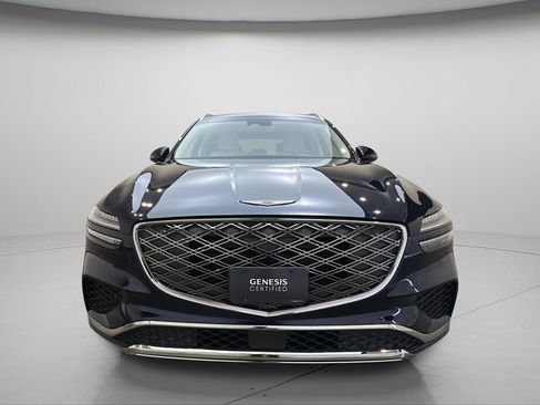 Certified 2026 Genesis GV70 2.5T Select AWD/4WD image 8