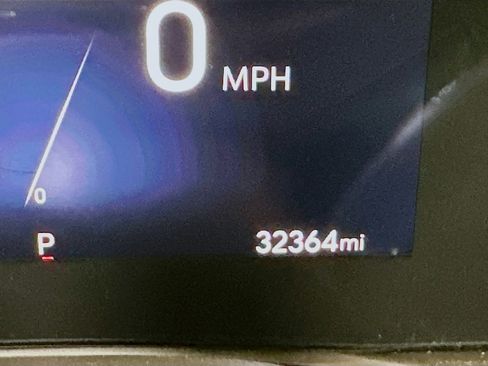 Used 2024 Buick Encore GX Preferred FWD image 19