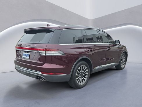 Used 2020 Lincoln Aviator Reserve w/ Equipment Group 201A AWD/4WD image 3