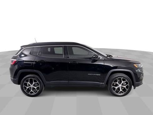 Used 2024 Jeep Compass Limited AWD/4WD image 18