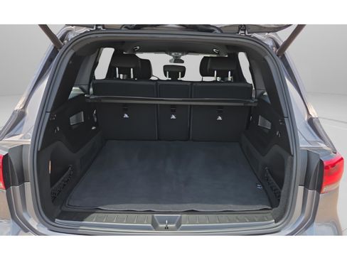 Used 2022 Mercedes-Benz GLB 250 image 12