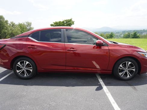 Used 2022 Nissan Sentra SV w/ All-Weather Package FWD image 14