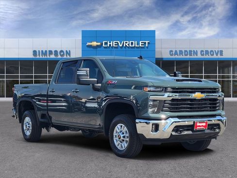 New 2026 Chevrolet Silverado 2500 LT image 1