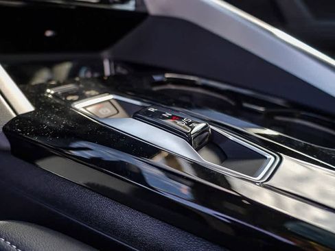 New 2025 Audi Q5 Premium Plus image 25