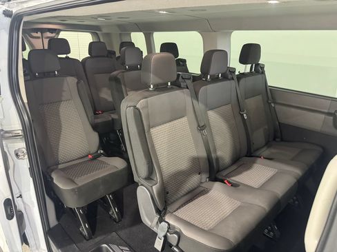 Used 2024 Ford Transit 350 XLT RWD image 22