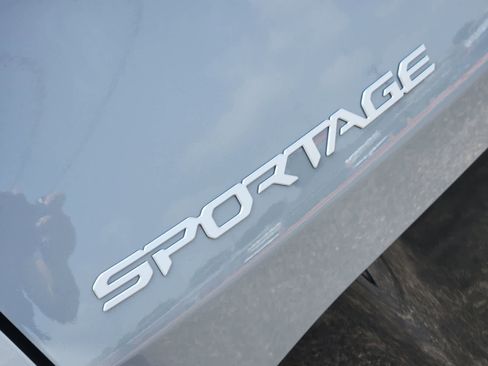 New 2026 Kia Sportage SX FWD image 10