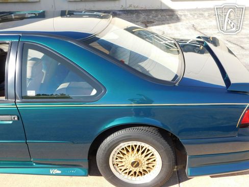Used 1994 Ford Thunderbird LX image 40