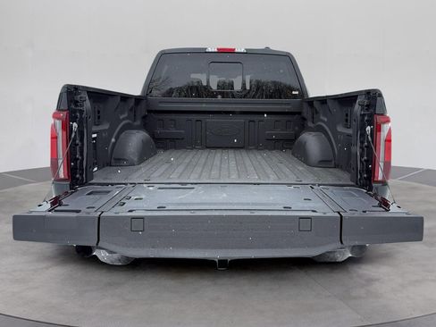 Used 2025 Ford F150 Lariat w/ Equipment Group 502A High image 20