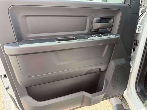 New 2026 RAM 2500 Tradesman AWD/4WD image 16