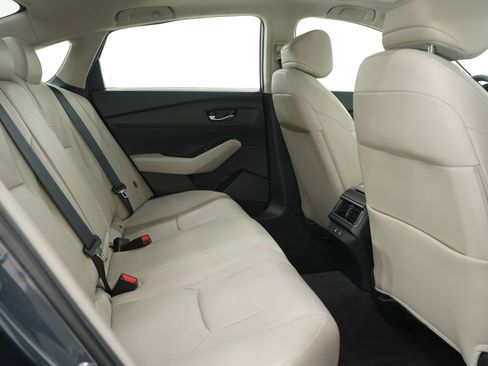 Used 2024 Honda Accord EX-L image 12