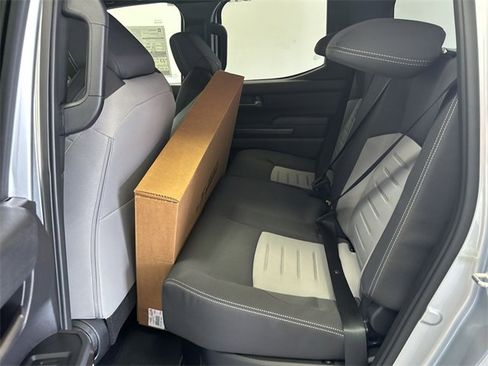 New 2025 Toyota Tacoma TRD Off-Road image 14