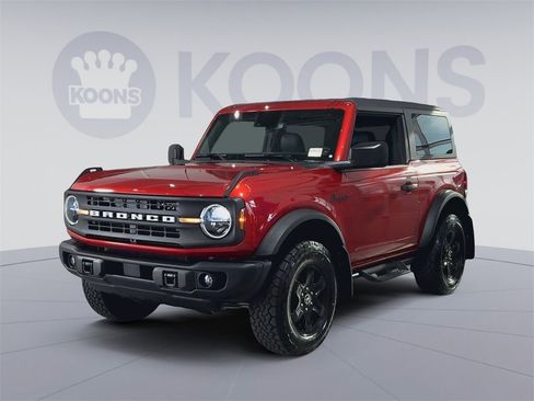 Used 2023 Ford Bronco Black Diamond image 5