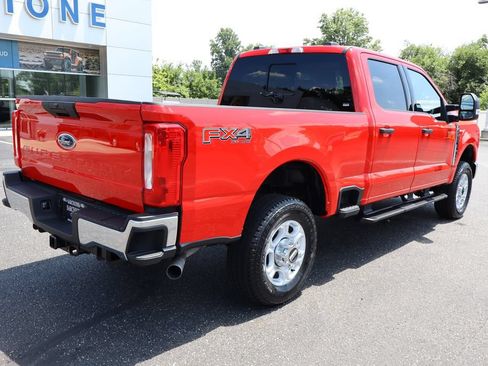 New 2026 Ford F350 XLT w/ FX4 Off-Road Package AWD/4WD image 3