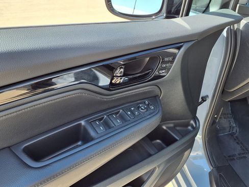 Used 2023 Honda Odyssey Elite image 14