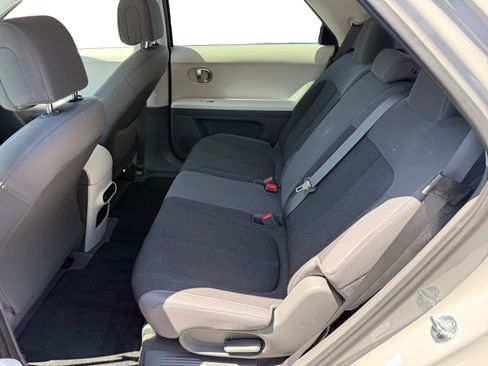 Certified 2024 Hyundai Ioniq 5 SE RWD image 16