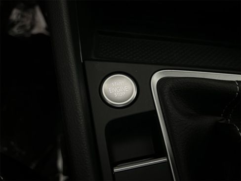 New 2026 Volkswagen Jetta SE image 28