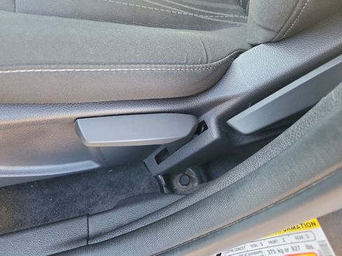 Used 2016 Ford Focus SE image 23