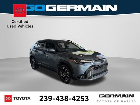 Used 2024 Toyota Corolla Cross AWD Hybrid image 11