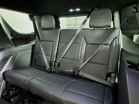 Used 2022 GMC Yukon Denali image 13