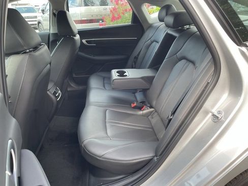 New 2025 Hyundai Sonata Limited image 25