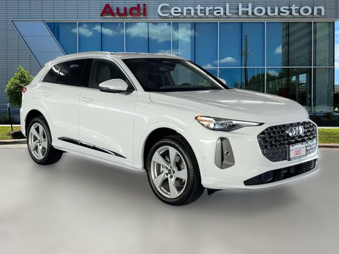 New 2025 Audi Q5 Premium Plus image 7