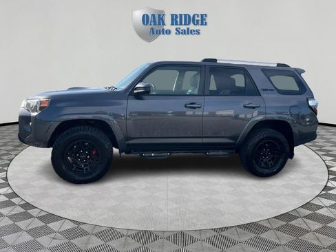 Used 2016 Toyota 4Runner TRD Pro AWD/4WD image 8