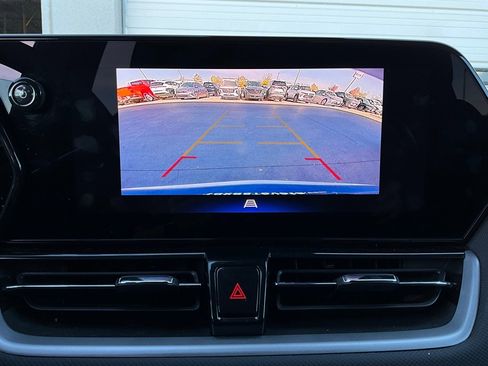 Used 2025 Chevrolet TrailBlazer LT image 27