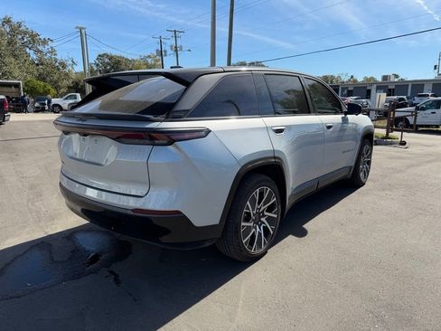 New 2025 Jeep Wagoneer S Limited AWD/4WD image 6