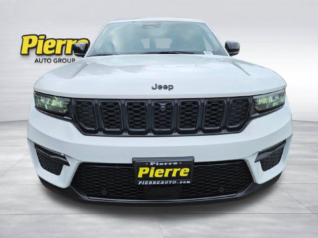 Used 2024 Jeep Grand Cherokee Limited w/ Luxury Tech Group II AWD/4WD image 9