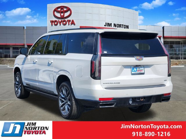 Used 2022 Cadillac Escalade ESV Sport Platinum AWD/4WD image 8