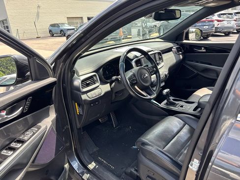 Used 2017 Kia Sorento SX AWD/4WD image 8
